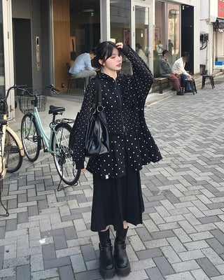 Pleated long skirt