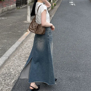 Off-neck compact T-shirt