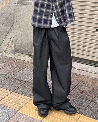 Two-pleat wide-leg pants