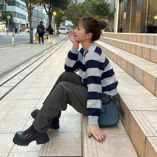 Round neck two-tone cardigan