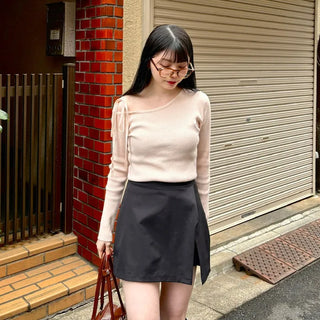Ribbon Off-Shoulder Knit
