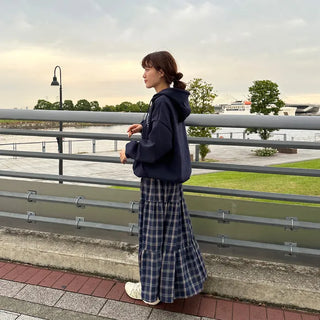 Checked long skirt