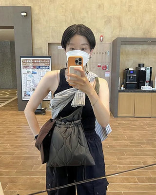 Quilted string bag