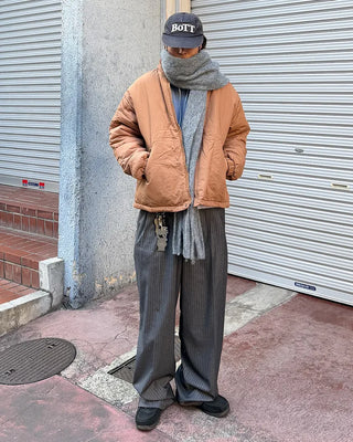 Monotone down jacket