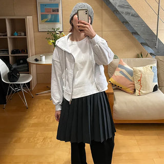 Pleated elastic waist medium skirt