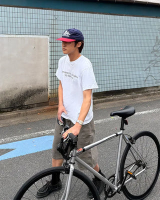 Wide side pocket shorts