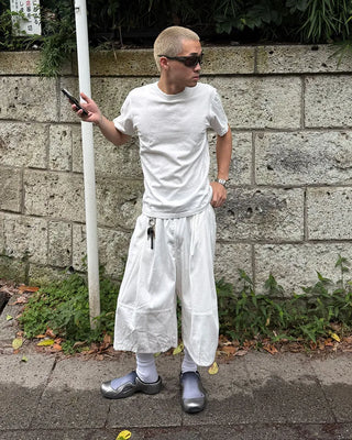 Two-pleat Bermuda shorts