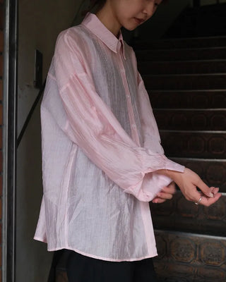Roll-up collar shirt
