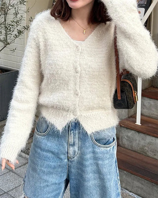V-neck loose-fit shaggy knit