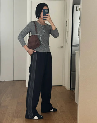 Line detail sweatpants