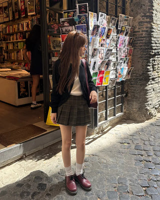 Checkered button pleated mini skirt