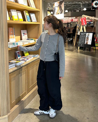 Side-tucked banded sweatpants