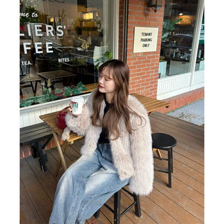 Round neck fur jacket