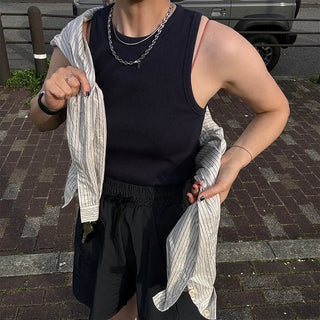 Simple ribbed tank top