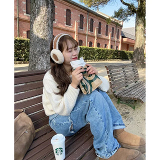 Cable knit