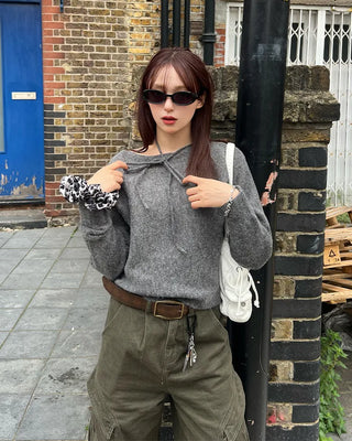 Ribbon tie knit
