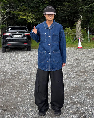 Side-Tucked Rounded Pants