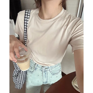 Basic round neck T-shirt