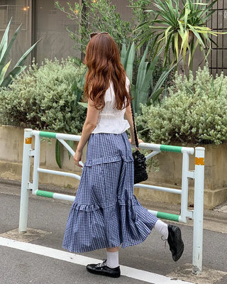 Checked tiered long skirt