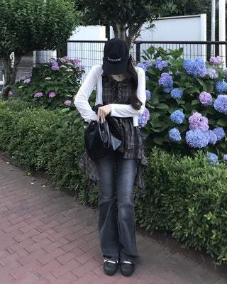 V-neck checkered ruffle camisole