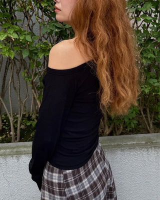 Eyelet Off-Shoulder Long Sleeve T-Shirt
