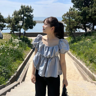 2-way short-sleeved blouse
