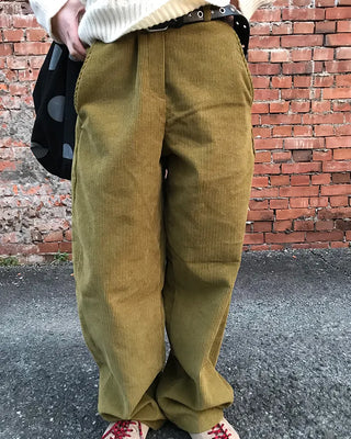 Corduroy wide-leg pants