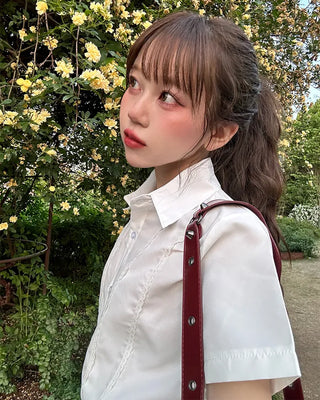Lace pintuck short-sleeved blouse