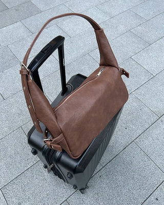 Side belt shoulder bag