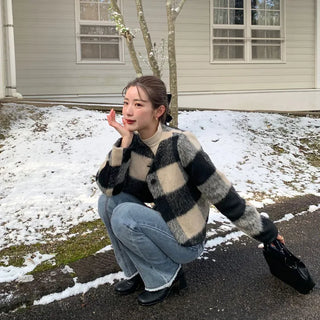 Checked cropped jacket