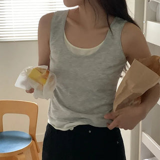 Layered sleeveless