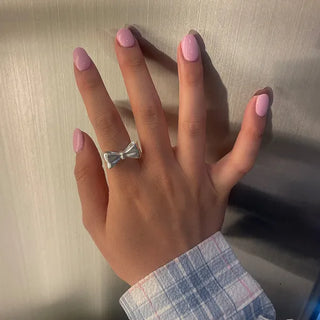 Matte Ribbon Ring