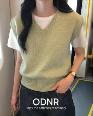V-neck knit vest (9 colors)