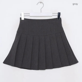 Pleated mini skirt
