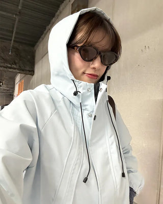 Hooded windbreaker jacket