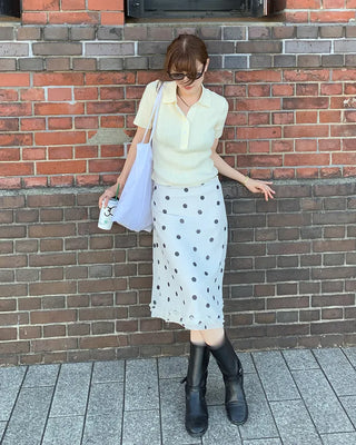 Ribbed collar knit