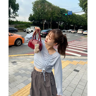 Round tote bag