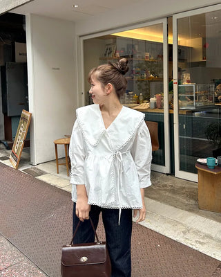 Big collar flared blouse