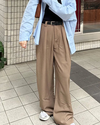 Double-pleated wide-fit slacks