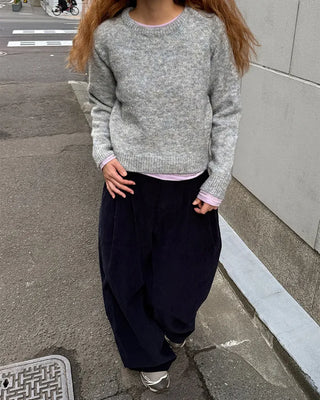 Round neck long-sleeve knit