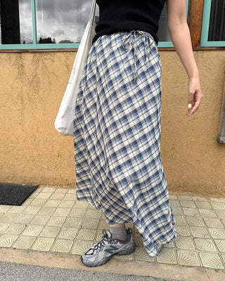 Checked banded long skirt