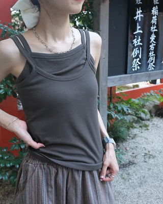 Layered sleeveless