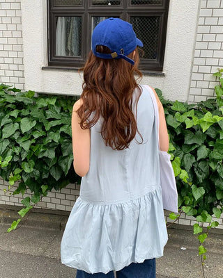 Sleeveless balloon mini dress