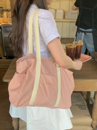 Nylon shoulder bag (4c)