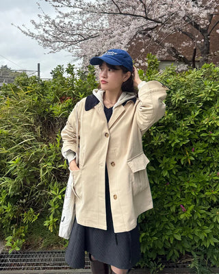 Loose-fit half trench coat
