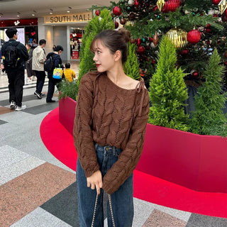Shoulder slit ribbon cable knit
