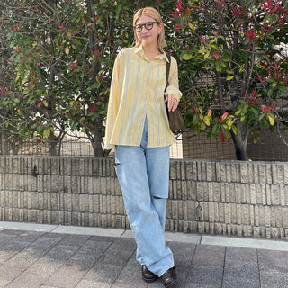 Side-slit vintage denim pants