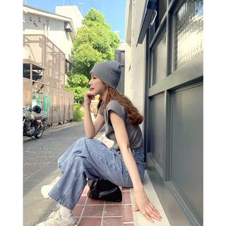 Half-neck short-sleeve knit