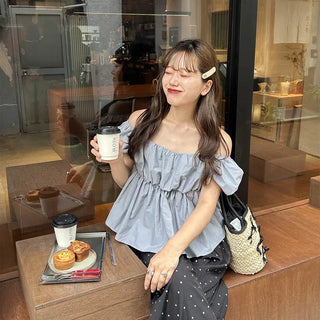 2-way short-sleeved blouse
