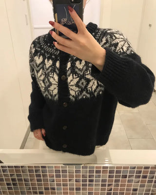 Colored Neck Nordic Knit Cardigan